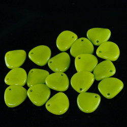 Korálky PRECIOSA z českého skla ve tvaru okvětních lístků, ploché, neprůhledné, olivově zelené, rozměry 8 mm x 7 mm 50 kusů