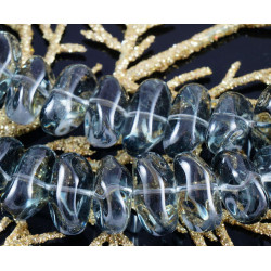 Velké oválné korálky z českého skla zatočené, průhledné, šedé, s jednou dírkou rozměry 18mm x 9mm 4 kusy