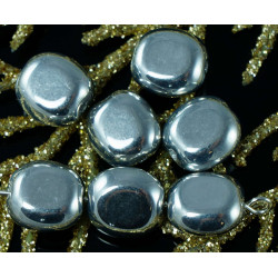 Ploché oválné korálky z českého skla neprůhledné, stříbrné, rozměry 10 mm x 9 mm x 5 mm 14 kusů