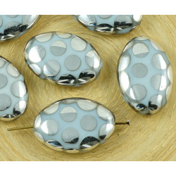 Velké korálky bílé se stříbrnými puntíky oválné, oblázky rozměry 20 mm x 14 mm 6 kusů