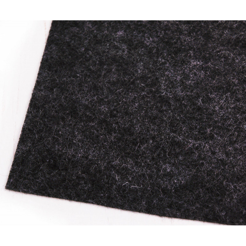 Filcová látka na vyšívání, tvoření, korálkování, vycpávání hraček tloušťka 1 mm tmavě hnědá, rozměry 20 cm x 20 cm 1 kus