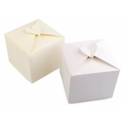 1ks Bílá Papírová Krabička Se Srdcem Krabice Krabičky Dárkové Pytlíky Tašky Dekorace